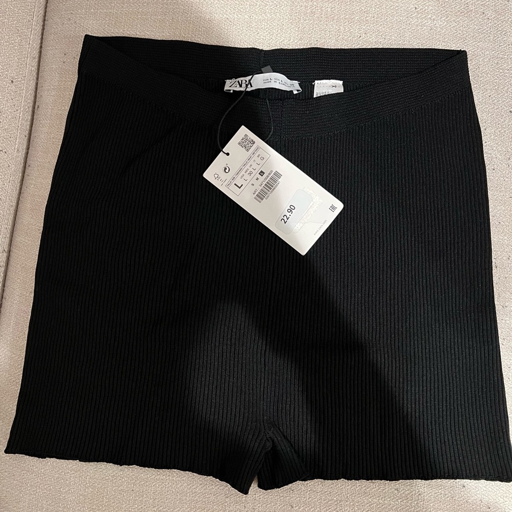 Zara Knit Black Shorts